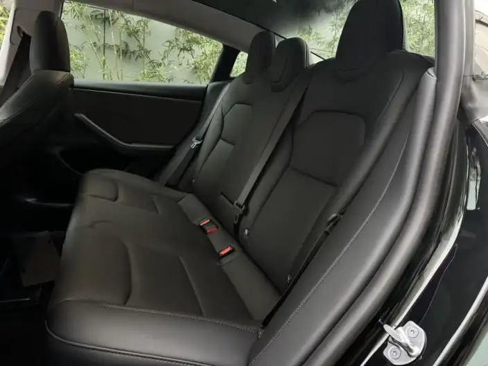 Model 3 2025 Model Facelift Rear-wheel drive version – фото 8