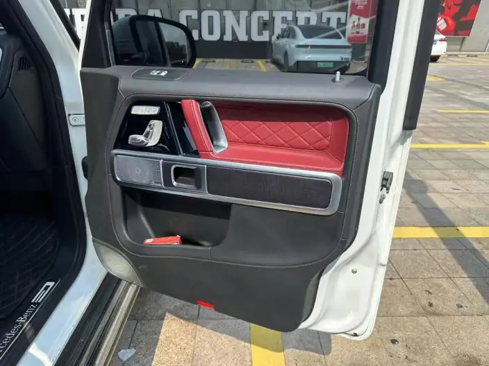 Mercedes-Benz G-Class 2022 Model G 500 – фото 9