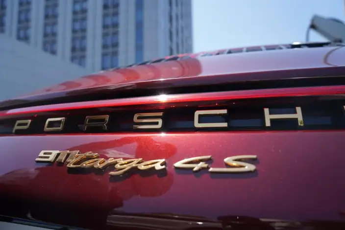 PORSCHE 911 2020 Model Targa 4S 3.0T Heritage Design Special Edition – фото 10