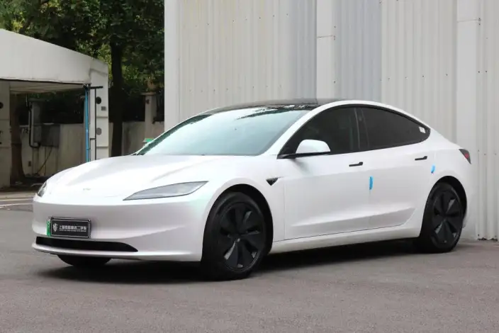 Model 3 2023 Model Rear-wheel drive version – фото 1