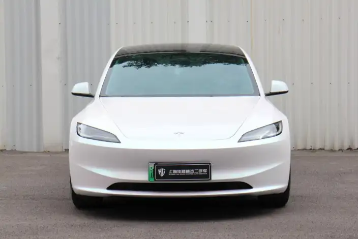 Model 3 2023 Model Rear-wheel drive version – фото 2