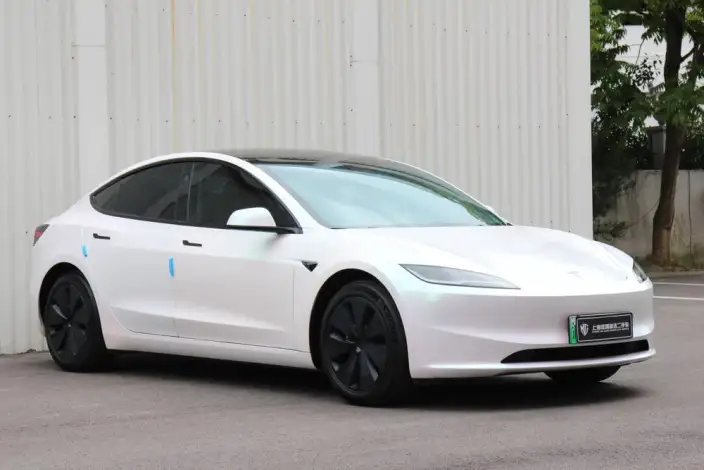 Model 3 2023 Model Rear-wheel drive version – фото 3