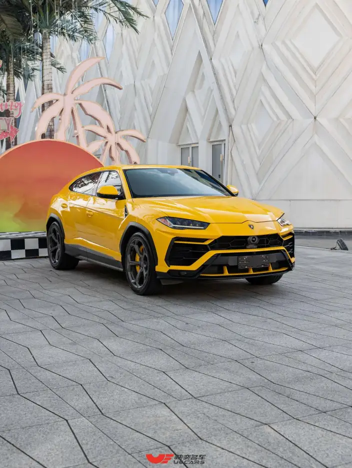 Urus 2021 Model 4.0T V8 – фото 3