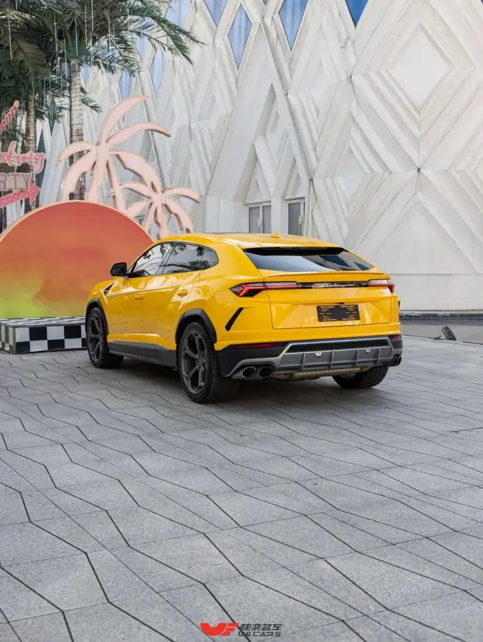 Urus 2021 Model 4.0T V8 – фото 5