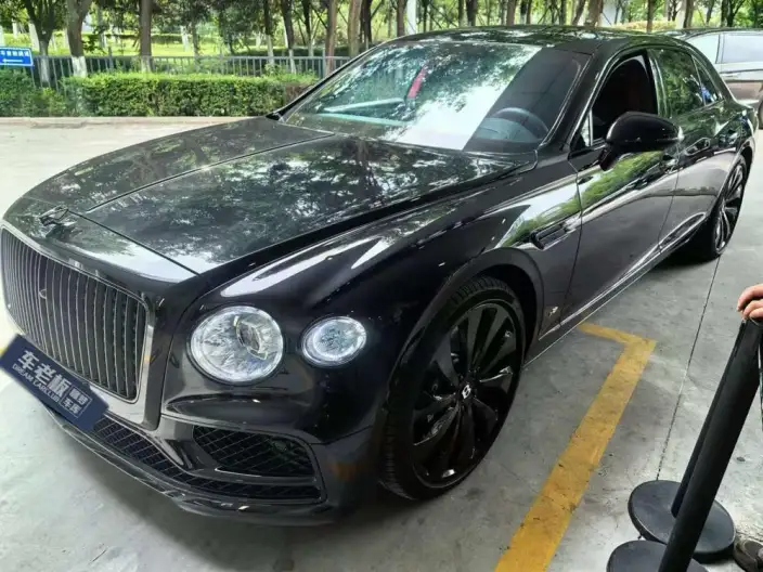 Continental Flying Spur 2021 Model 4.0T V8 Standard Edition – фото 1