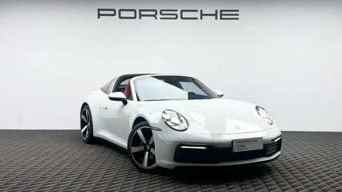 PORSCHE 911 2023 Model Targa 4 3.0T – фото 3
