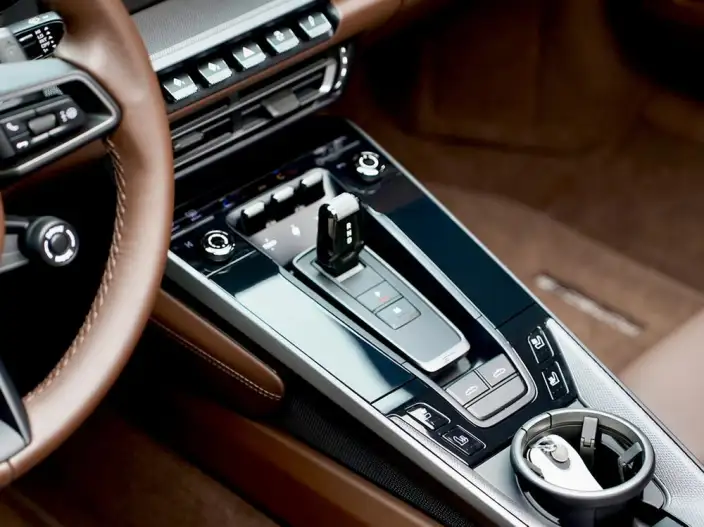 PORSCHE 911 2023 Model Targa 4 3.0T – фото 9