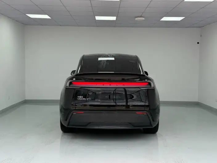 Model Y 2025 Model Rear-wheel drive version – фото 3