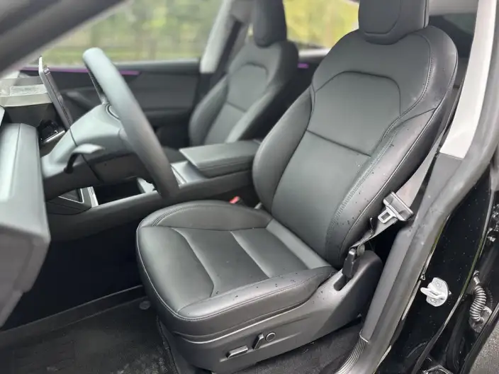 Model Y 2025 Model Rear-wheel drive version – фото 8