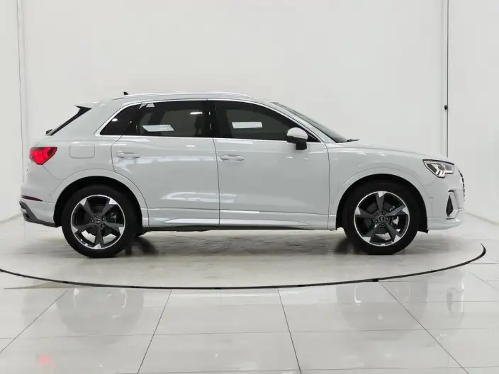 AUDI Q3 2022 Model 35 TFSI Fashion Dynamic Model – фото 8