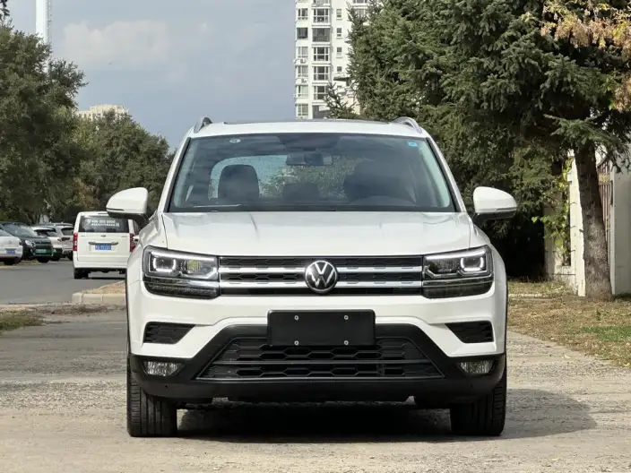 Volkswagen Tharu 2021 Model 280TSI 2WD Deluxe Edition PLUS – фото 2