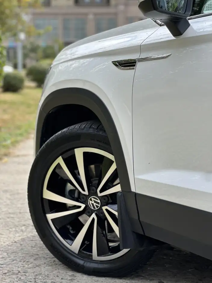 Volkswagen Tharu 2021 Model 280TSI 2WD Deluxe Edition PLUS – фото 10
