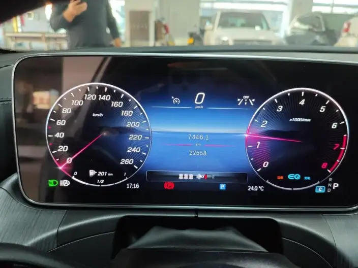 Mercedes-Benz C-Class 2022 Model C 200 L Sports Edition – фото 7