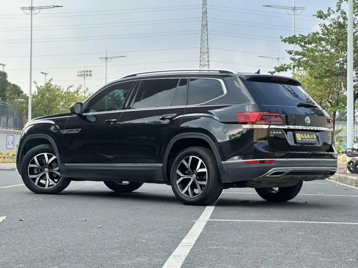 Volkswagen Teramont 2020 Model Facelift 380TSI 4WD Deluxe Edition – фото 5