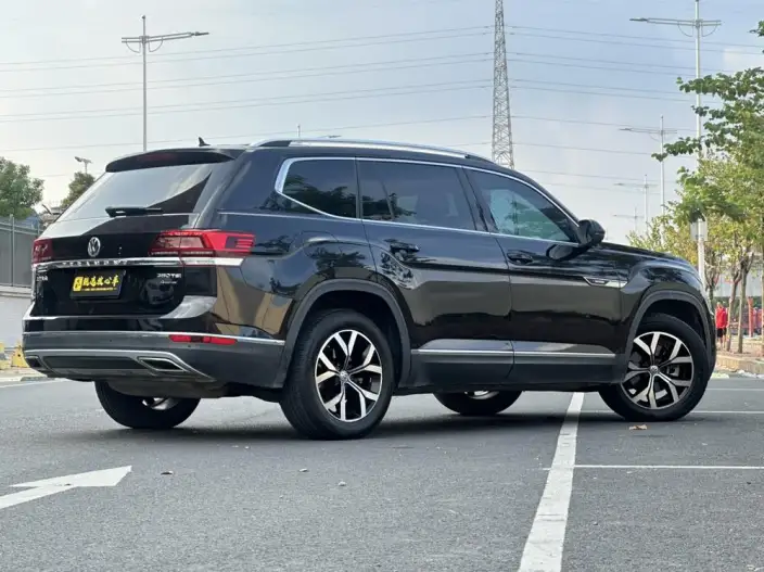 Volkswagen Teramont 2020 Model Facelift 380TSI 4WD Deluxe Edition – фото 7