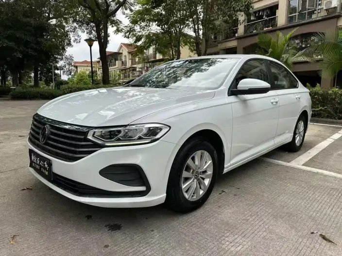 Volkswagen Lavida 2023 Model 1.5L Automatic Deyi Edition – фото 1
