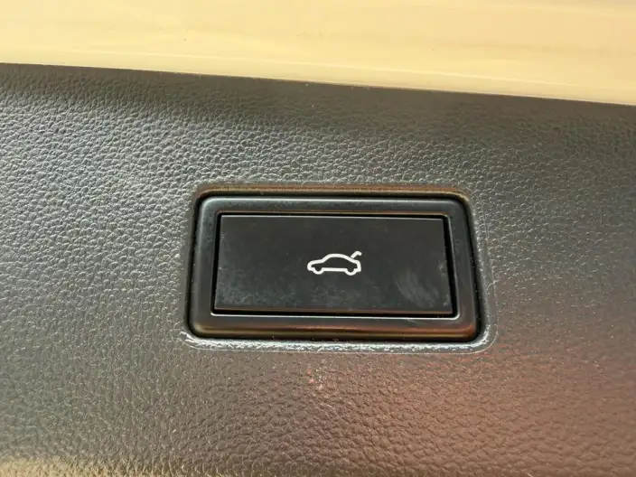 Volkswagen Tiguan L 2023 Model 330TSI 2WD R-Line Enjoy the version more – фото 9