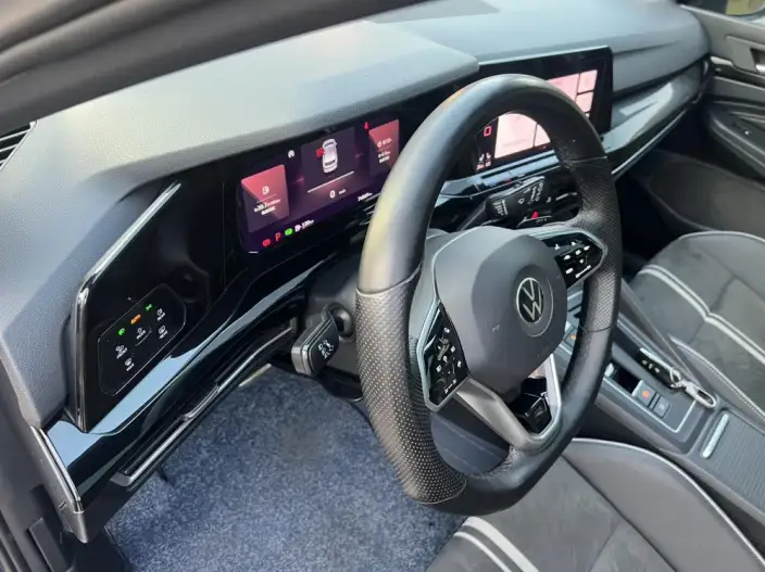 Volkswagen Golf 2021 Model 280TSI DSG R-Line – фото 10