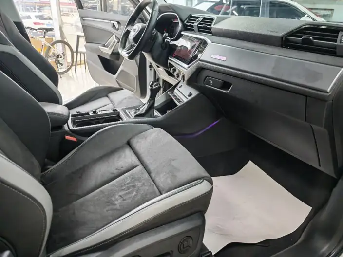 AUDI Q3 2022 Model 35 TFSI Fashion Dynamic Model – фото 5