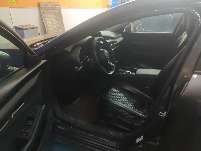 Mazda3 Axela 2021 Model 2.0L Automatic Zhi Engine Edition – фото 8
