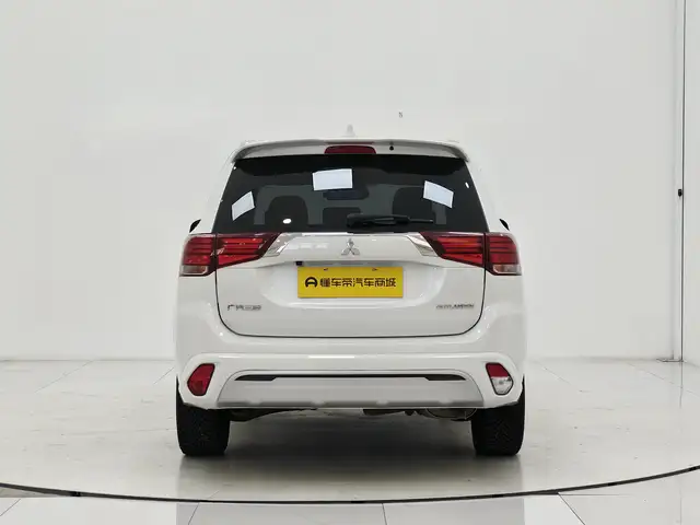 Mitsubishi Outlander 2021 Model Facelift 2.0L 2WD Changxiang Edition 5 seat – фото 6