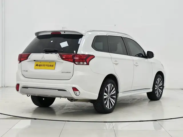 Mitsubishi Outlander 2021 Model Facelift 2.0L 2WD Changxiang Edition 5 seat – фото 7