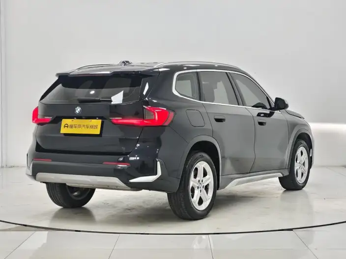 BMW X1 2023 Model sDrive20Li X Design Set – фото 7