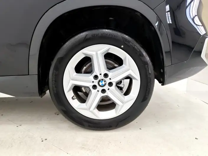BMW X1 2023 Model sDrive20Li X Design Set – фото 9