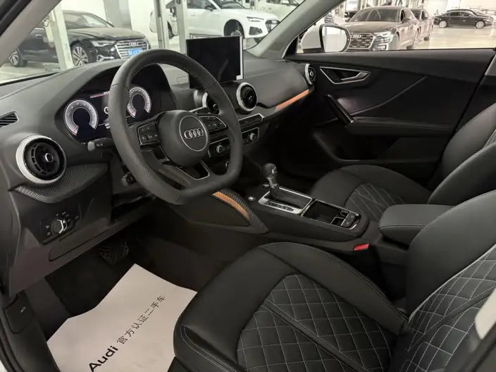 AUDI Q2L 2025 Model 35 TFSI Fashion Dynamic Model – фото 9