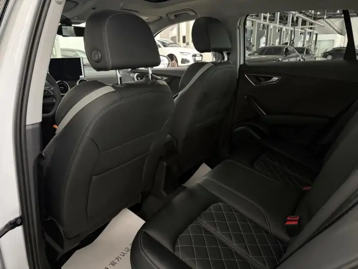 AUDI Q2L 2025 Model 35 TFSI Fashion Dynamic Model – фото 10