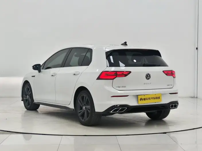 Volkswagen Golf 2021 Model 280TSI DSG R-Line – фото 5