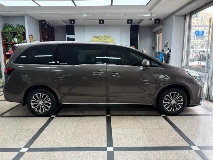 Buick GL8 2023 Model Business class 2.0T Comfort Model – фото 7