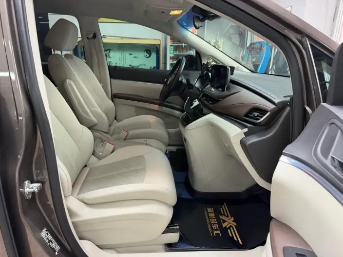 Buick GL8 2023 Model Business class 2.0T Comfort Model – фото 9