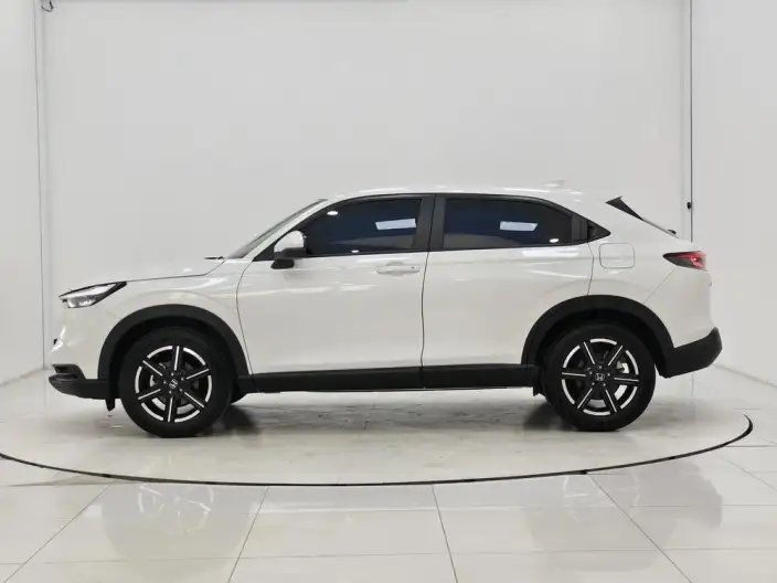 Honda Vezel 2023 Model 1.5L CVT Elite Edition – фото 4