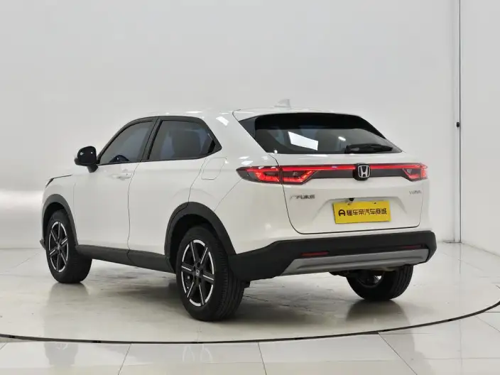 Honda Vezel 2023 Model 1.5L CVT Elite Edition – фото 5