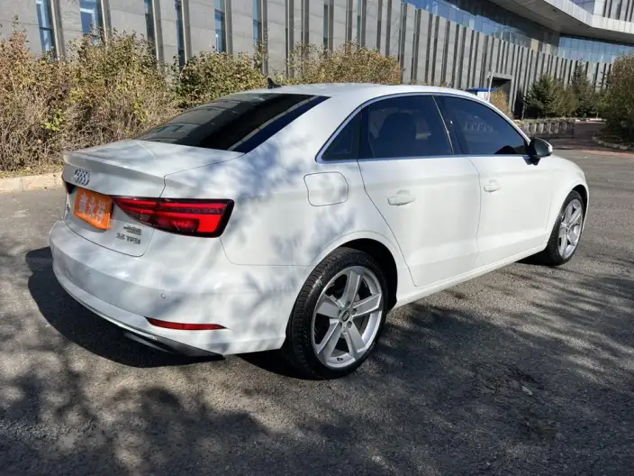 Audi A3 2020 Model Limousine 35 TFSI Fashion Model China VI – фото 7