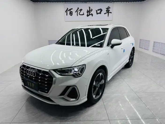AUDI Q3 2022 Model 35 TFSI Fashion Dynamic Model – фото 1
