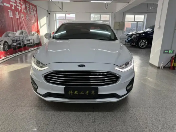 Ford Mondeo 2020 Model EcoBoost 180 Fashion Model – фото 2