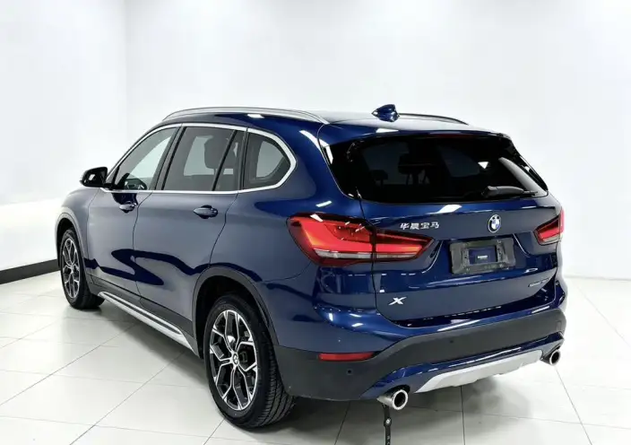 BMW X1 2021 Model Facelift sDrive20Li Fashion Model – фото 4
