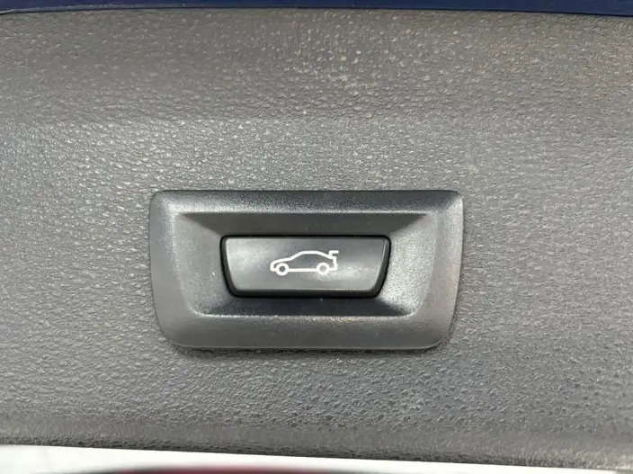 BMW X1 2021 Model Facelift sDrive20Li Fashion Model – фото 10
