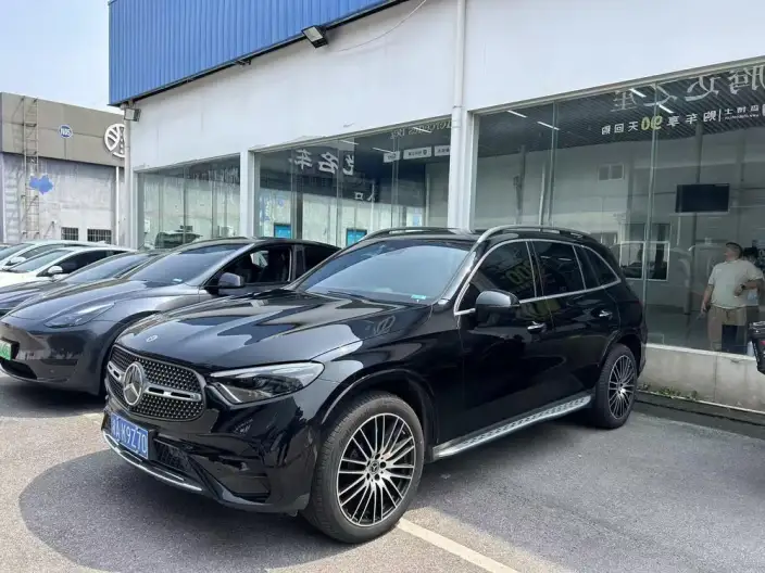 Mercedes-Benz GLC 2024 Model GLC 300 L 4MATIC Luxury Model 5 seat