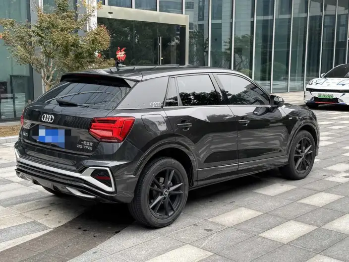 AUDI Q2L 2022 Model 35 TFSI Enterprising Dynamic Model – фото 3