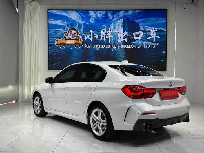 BMW 1 Series 2023 Model 120i M Sports Night Edition – фото 4