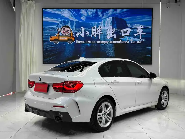 BMW 1 Series 2023 Model 120i M Sports Night Edition – фото 6