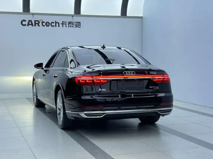 Audi A8 2021 Model A8L 50 TFSI quattro Luxury Model – фото 3
