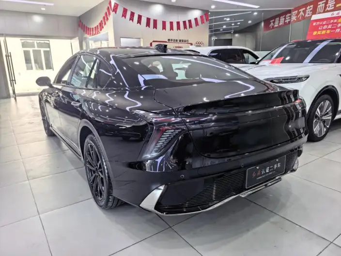 HONGQI H6 2025 Model 2.0T Zhishang Edition – фото 4