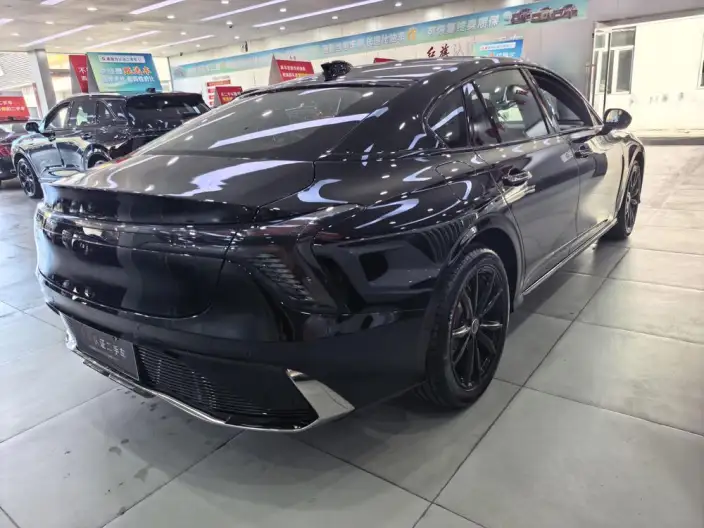 HONGQI H6 2025 Model 2.0T Zhishang Edition – фото 6