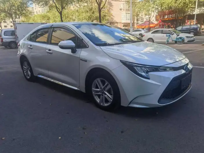 Toyota Levin 2021 Model Hybrid 1.8H E-CVT Sports Edition – фото 3