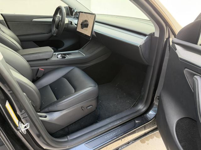 Tesla Model Y 2024 RWD – фото 4