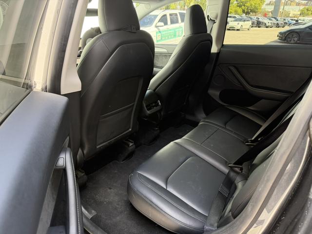 Tesla Model Y 2024 RWD – фото 7